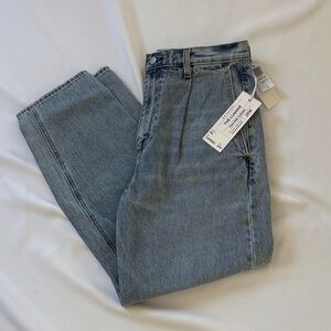 NWT Denim Forum Luanne jeans-Size 29